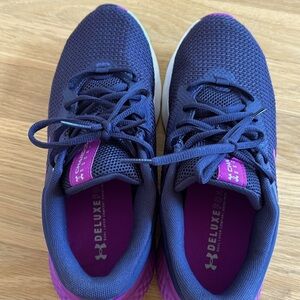 Under Armour Delis foam shoes